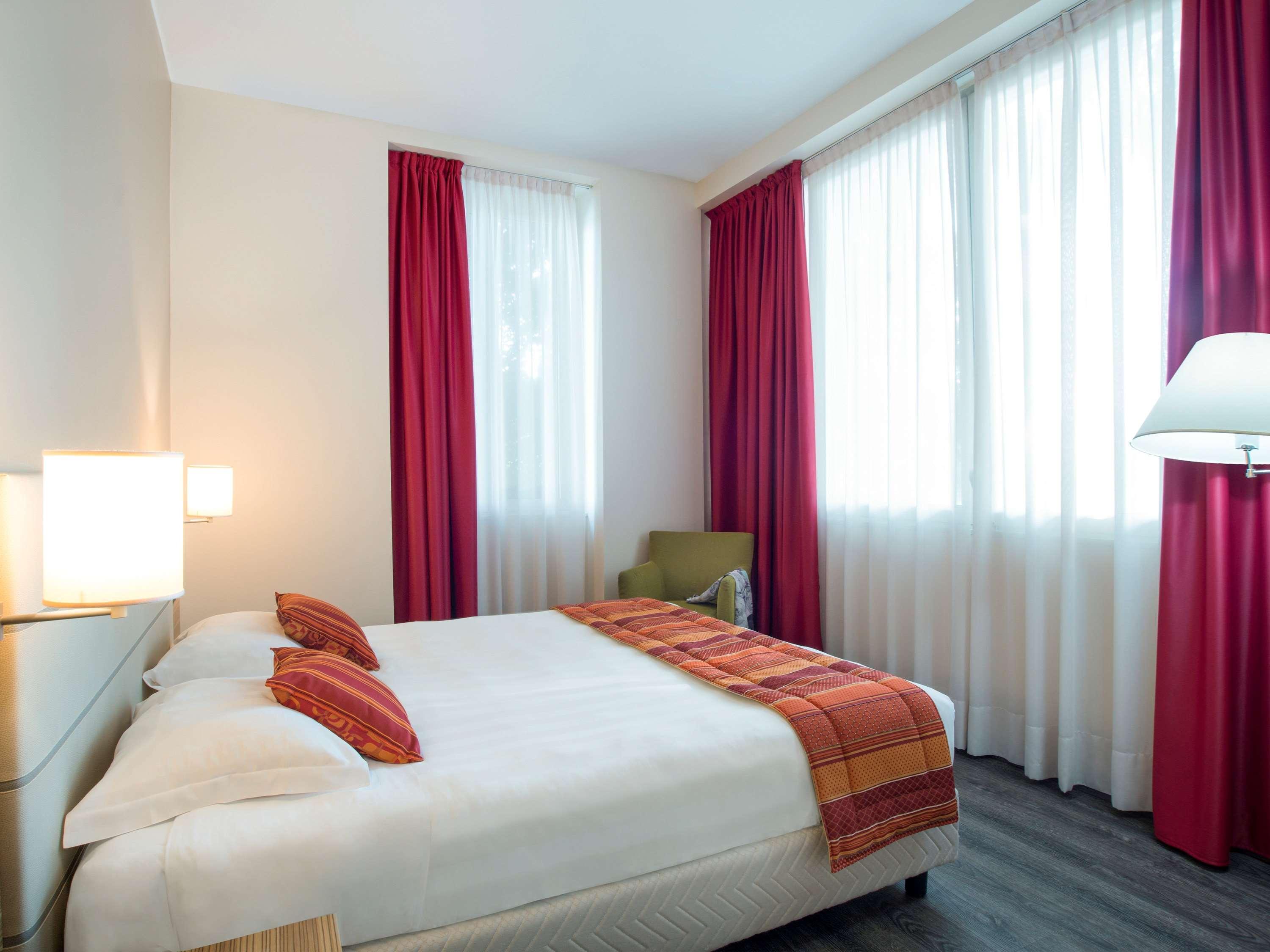 Bis Hotel Varese Eksteriør billede