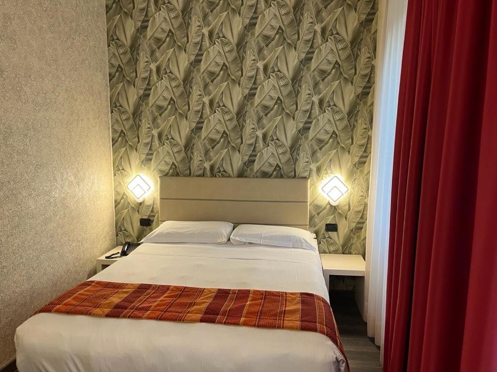Bis Hotel Varese Eksteriør billede