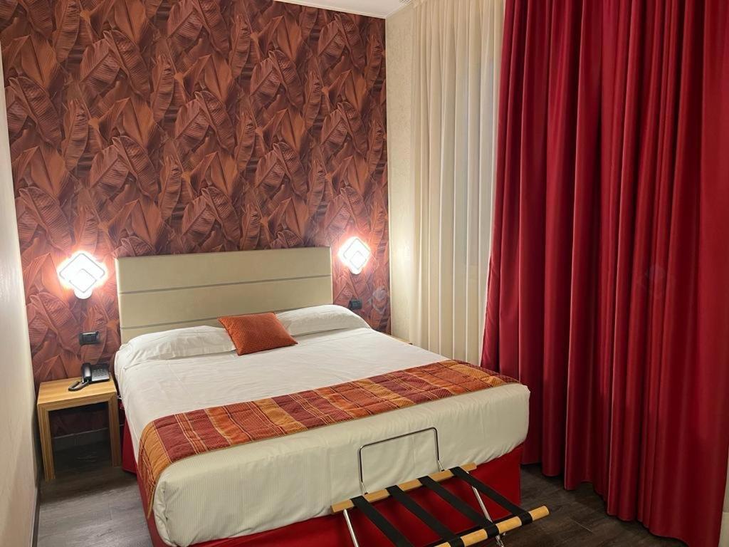 Bis Hotel Varese Eksteriør billede