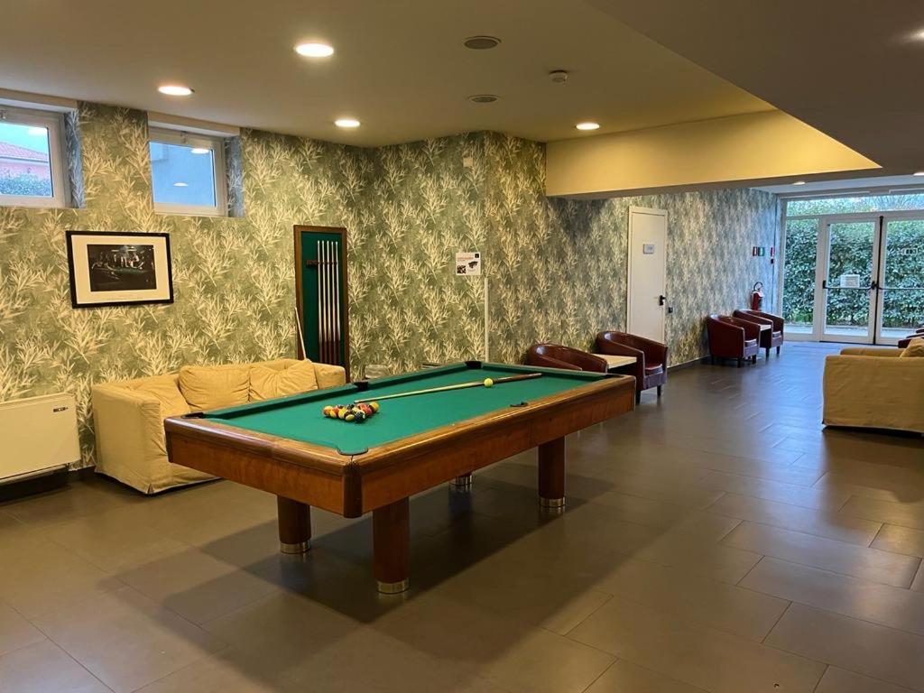 Bis Hotel Varese Eksteriør billede