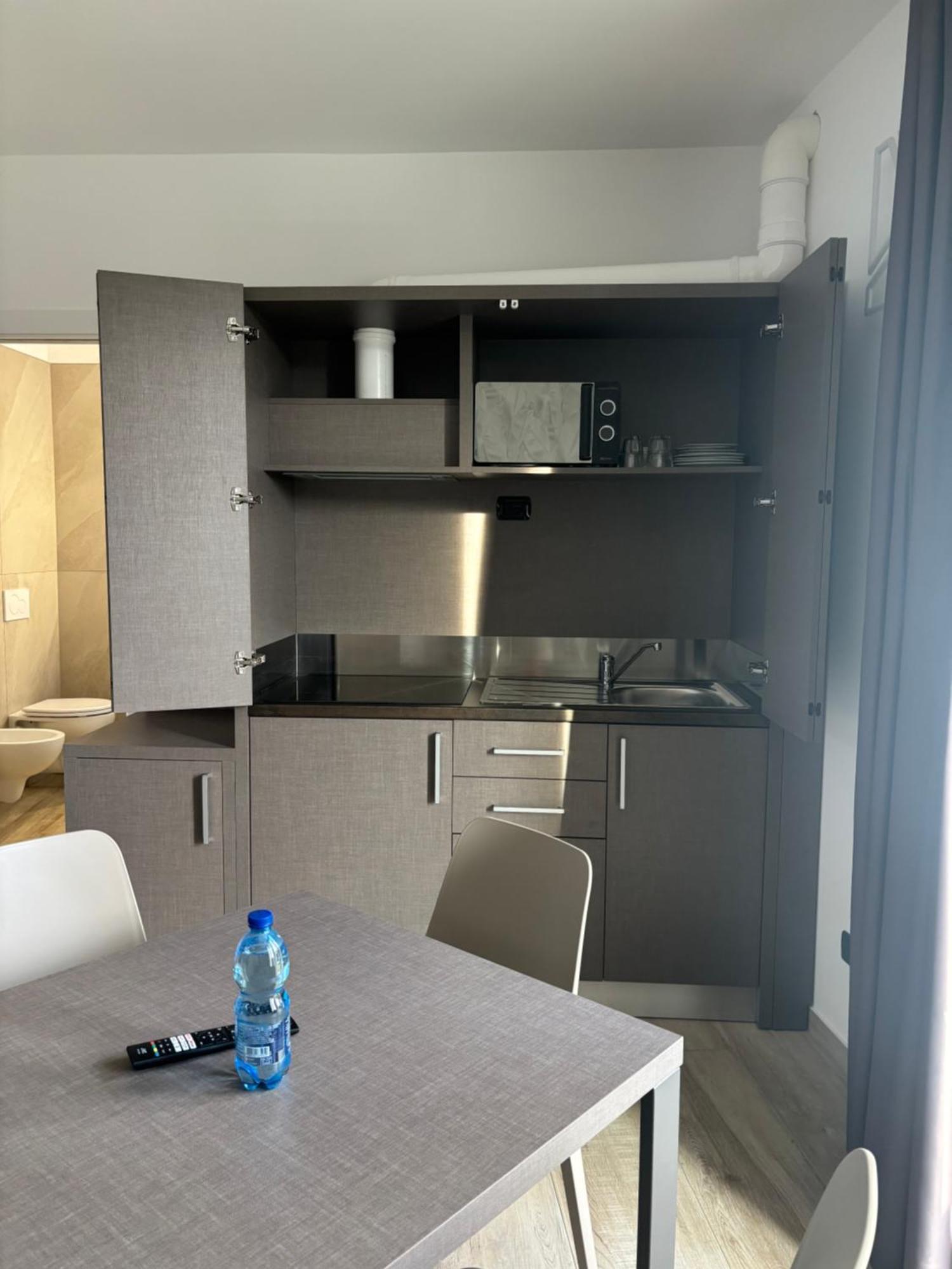 Bis Hotel Varese Eksteriør billede