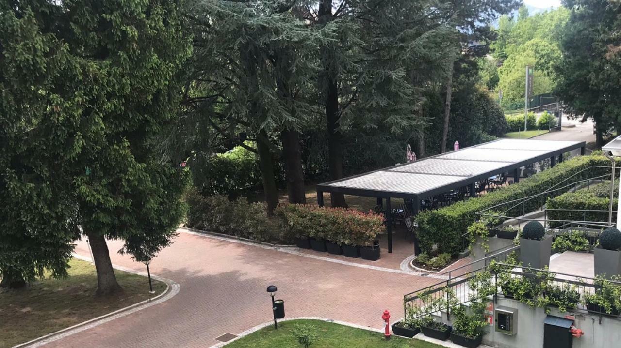 Bis Hotel Varese Eksteriør billede